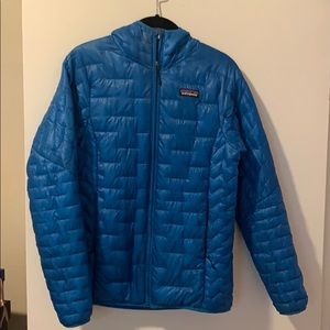 Patagonia hooded nano puff